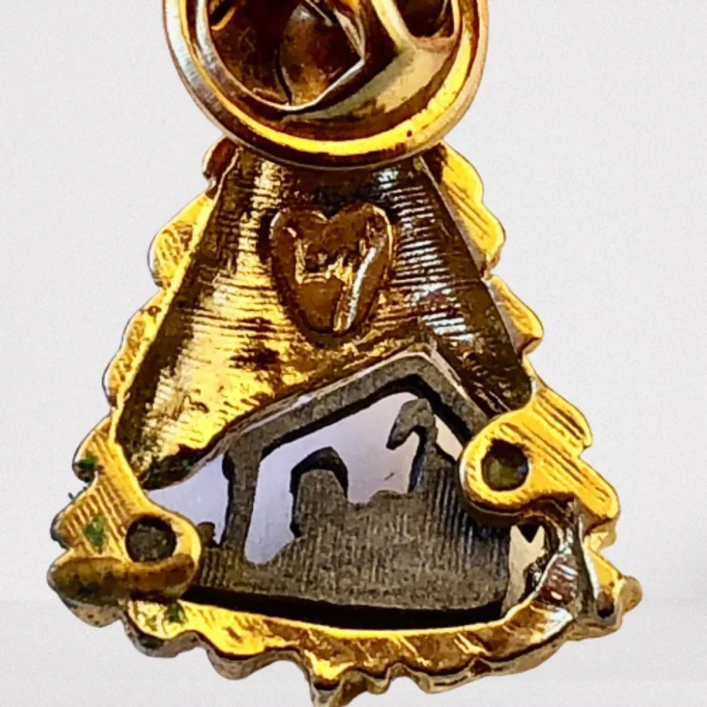 Christmas Tree Pin Tie Tack Brooch Nativity Manger